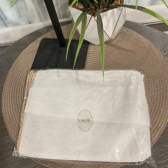 Tan Raffia Woven Wristlet - Picture 8 of 8